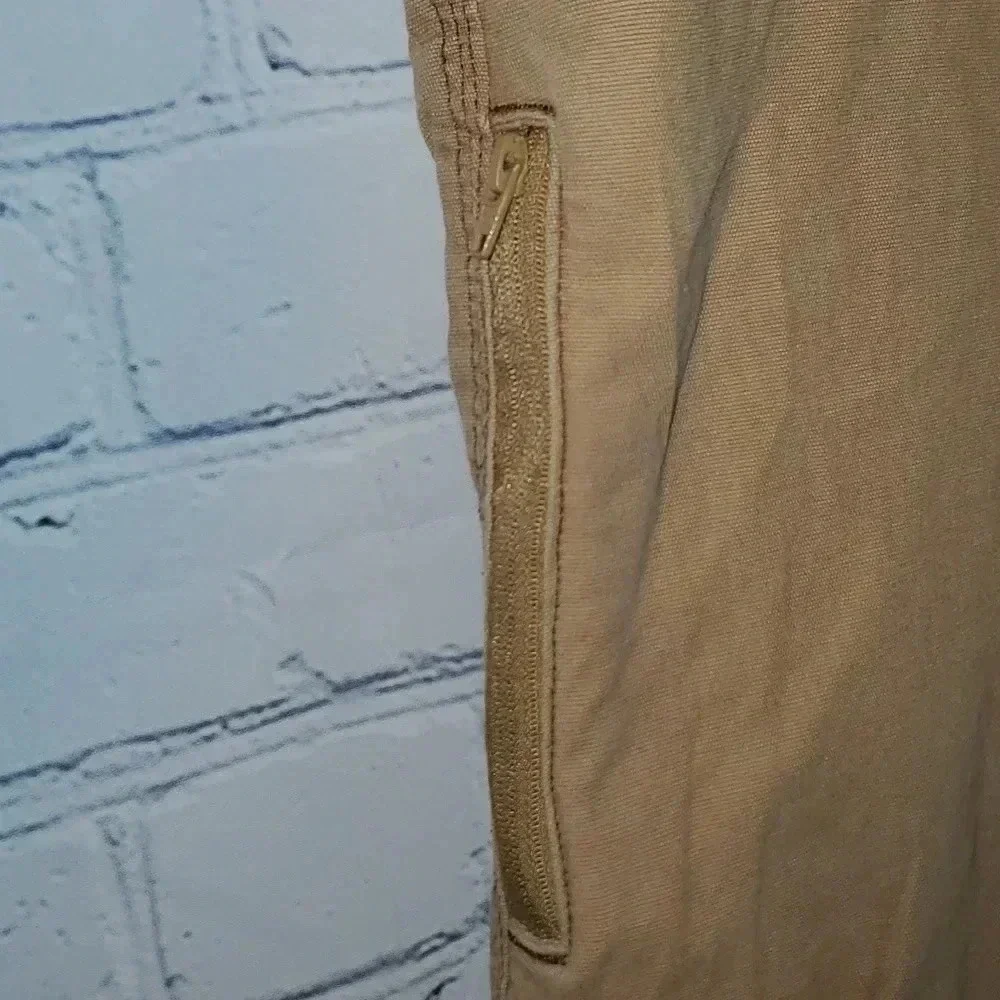 Wrangler Mens 44 x 30 Tan Hiking Pants Zipper Pocket Carpenter Stretch  NW855BE